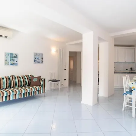 Sul Mare Maria Apartment *